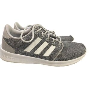 Adidas Cloud Foam Womens Sneaker TennisShoes Size 7.5 Sporty Soccer Mom Athletic